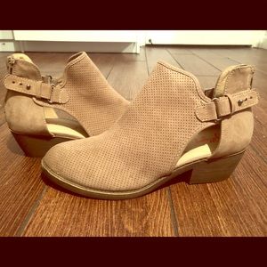 TAUPE CLOSED TOED DRESS BOOTIES